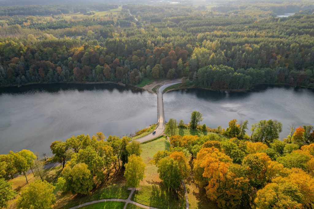 Ilgiausio Lietuvoje ežero – Asveja nuotrauka. 