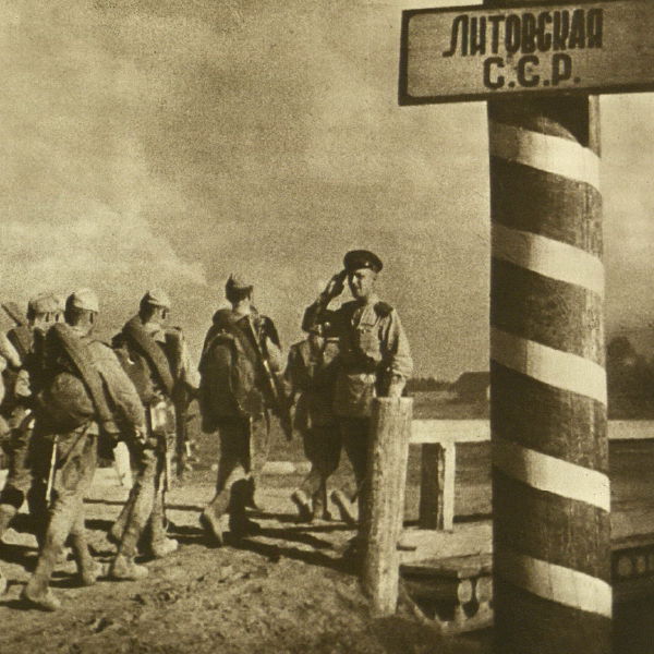 Sovietų Rusijos kariuomenė įžengia į Lietuvą, 1944 m.